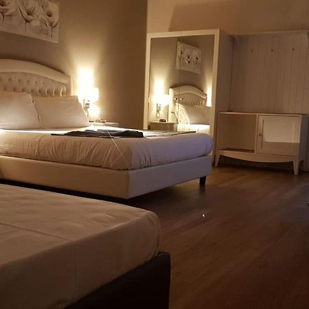 B&B Emozioni E Relax Pietole Kültér fotó